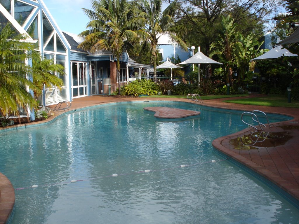 Broadwater Resort pool