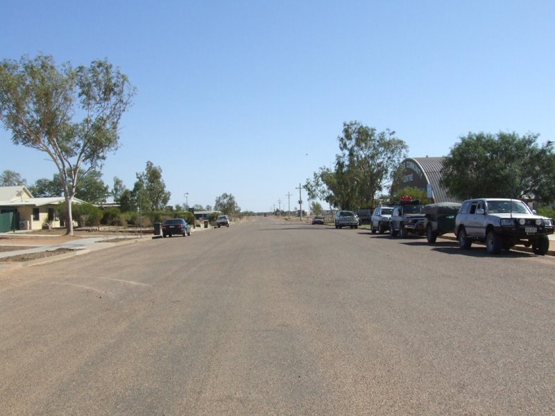 Distance between Birdsville and Bedourie. How many miles from Birdsville to Bedourie. Distance between Birdsville and Bedourie. How many miles from Birdsville to Bedourie.