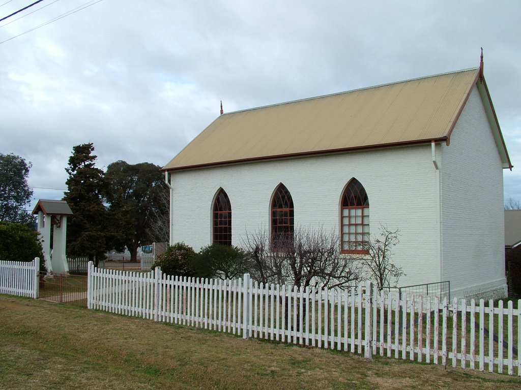 Uniting Church Braidwood (facing SE)