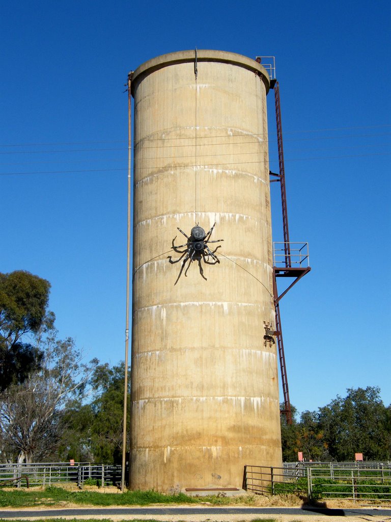 Urana - Water Tower and Spider