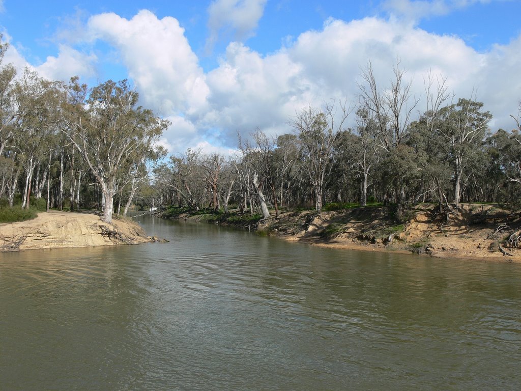 Campaspe meets the Murray .