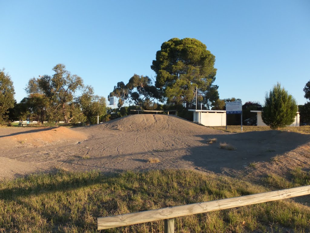 TINTINARA Dirt Bike Track next to the Oval in Tintinara SA, on 17-04-2012