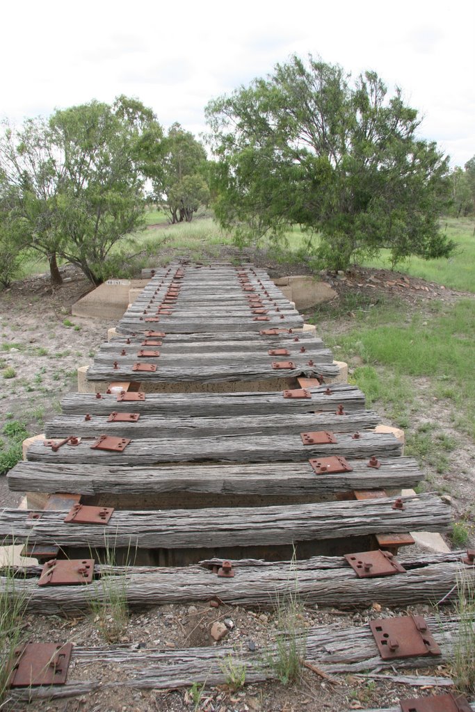 Disused Mungindi Railway, NSW: "Road to Nowhere"